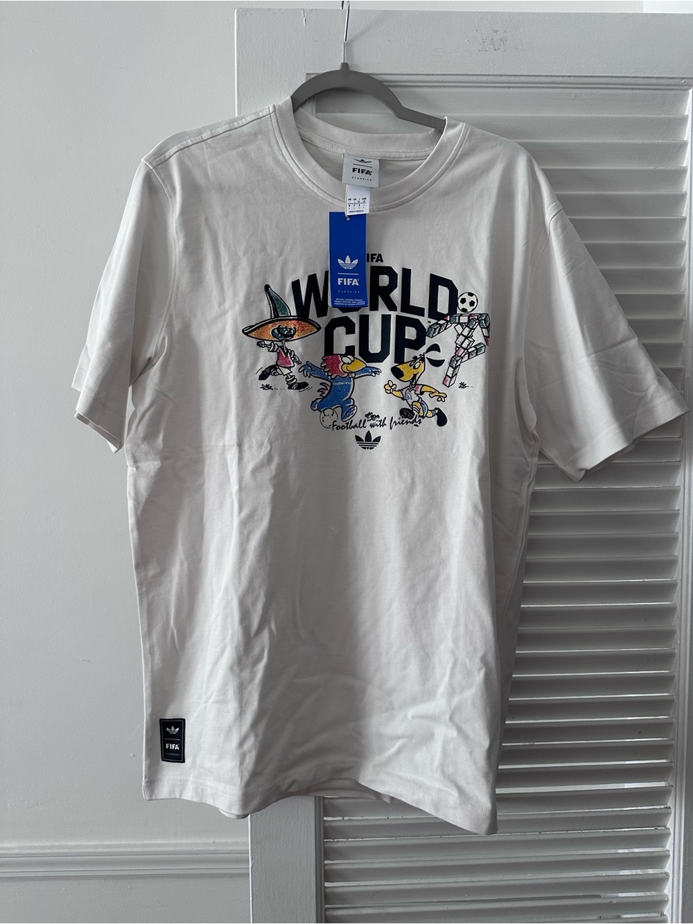 Adidas FIFA World Cup Classics Mascot Tee — Cloud White, Men's L — NWT ⚽️
